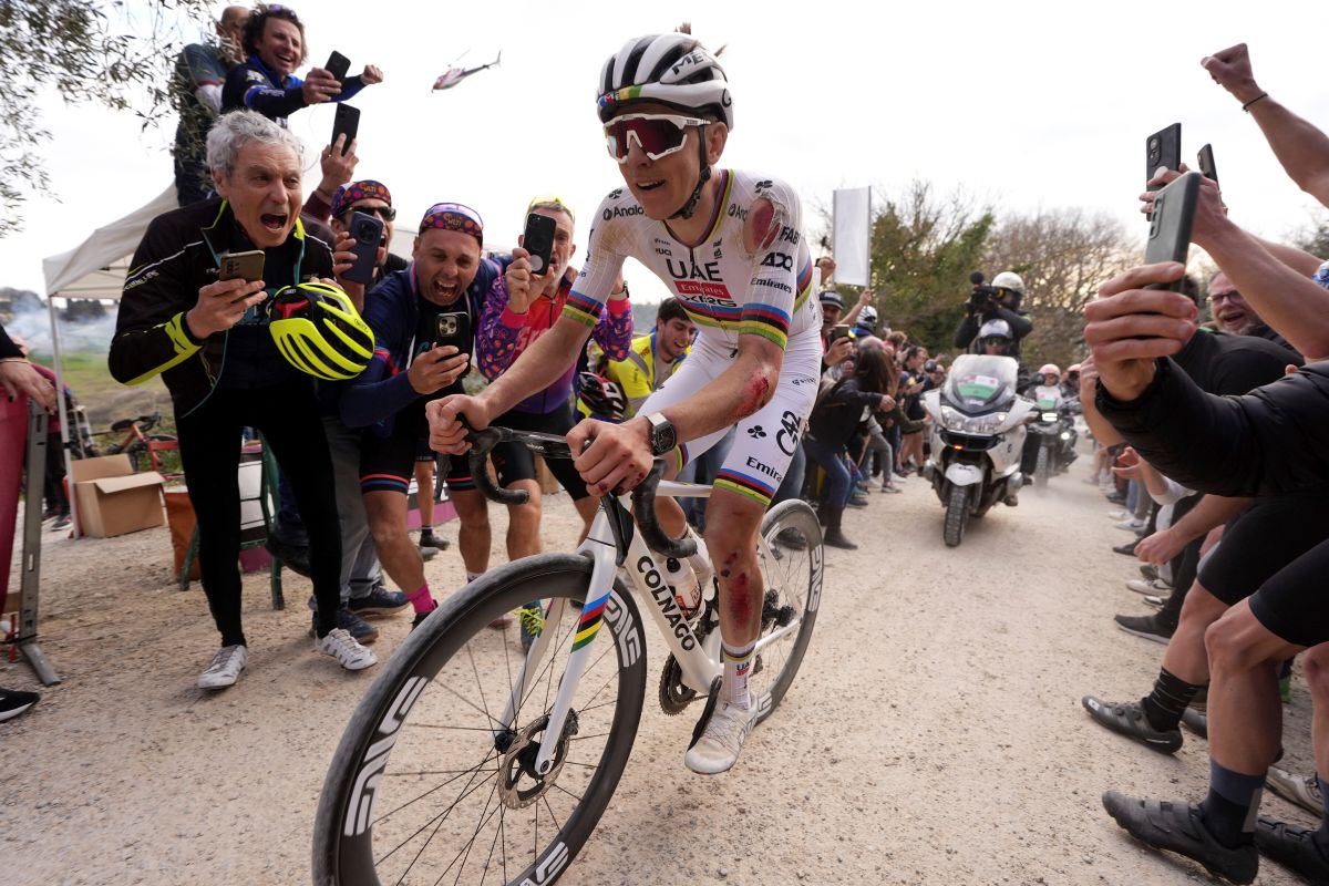 Tadej Pogačar riding for the UAE Team Emirates during the 19th edition of the Strade Bianche (White Roads) a 213 km one day race from Siena, Italy, Saturday March 8, 2025. ( Fabio Ferrari/LaPresse via AP)