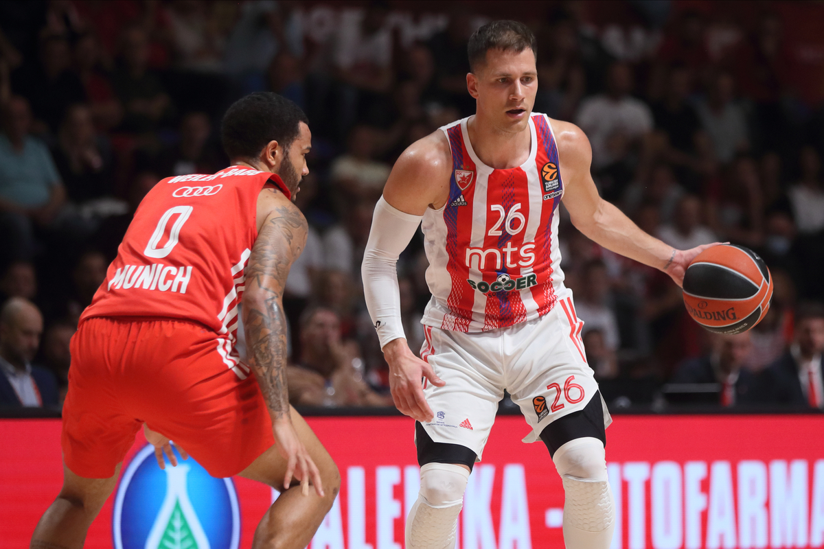 NEMANJA NEDOVIC kosarkas Crvene zvezde na utakmici Evrolige protiv Bajerna Minhen u hali Aleksandar Nikolic Pionir, Beograd 28.10.2022. godine Foto: Marko Metlas Kosarka, Crvena zvezda, Evroliga, Bajern Minhen