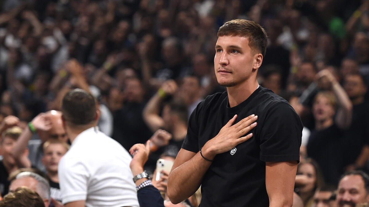 BOGDAN BOGDANOVIC, NBA i bivsi kosarkas Partizana, na utakmici finala plejofa ABA lige protiv Crvene zvezde, u Beogradskoj Stark areni. Beograd, 15.06.2023. foto: Nebojsa Parausic Kosarka, ABA League, Play off, Partizan, Crvena zvezda