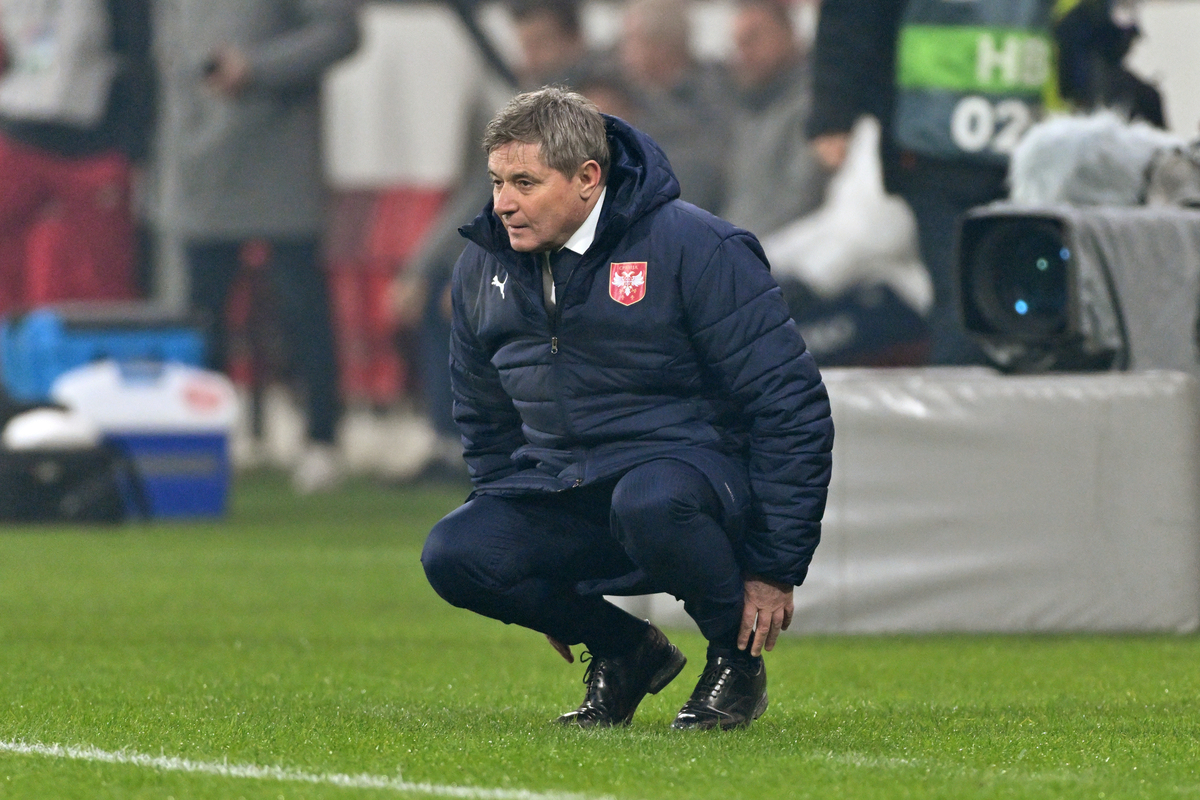 DRAGAN STOJKOVIC PIKSI selektor i trener fudbalera reprezentacije Srbije na utakmici UEFA Lige nacija protiv Danske na stadionu Dubocica, Leskovac 18.11.2024. godine Foto: Marko Metlas Fudbal, Reprezentacija, Srbija, Danska, UEFA Liga nacija