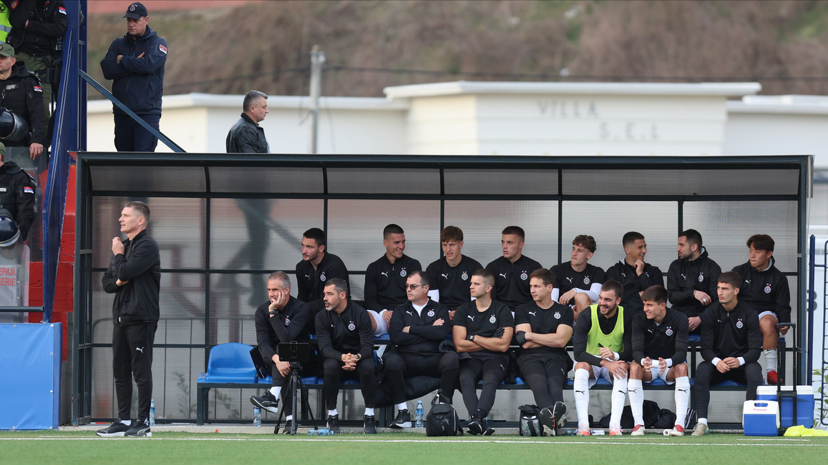 Fudbaleri Partizana, na kup utakmici protiv Radnika, na Gradskom stadionu. Surdulica, 12.03.2025. foto: MN Press / mi Fudbal, Kup Srbije, Radnik Surdulica, Partizan