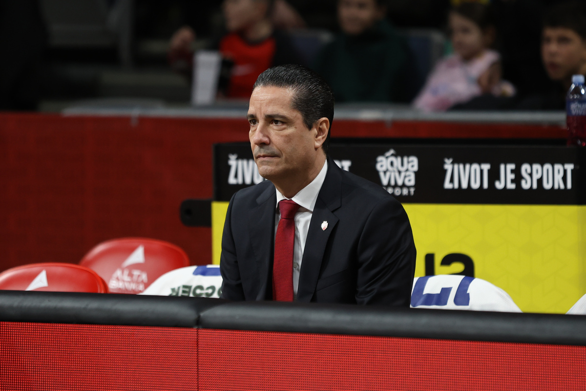 IOANNIS SFAIROPOULOS Janis Sferopulos trener kosarkasa Crvene zvezde na utakmici Jadranske ABA lige protiv Mege u hali Beogradska arena, Beograd 17.03.2025. godine Foto: MN PRESS Kosarka, Crvena zvezda, Jadranska ABA liga, Mega