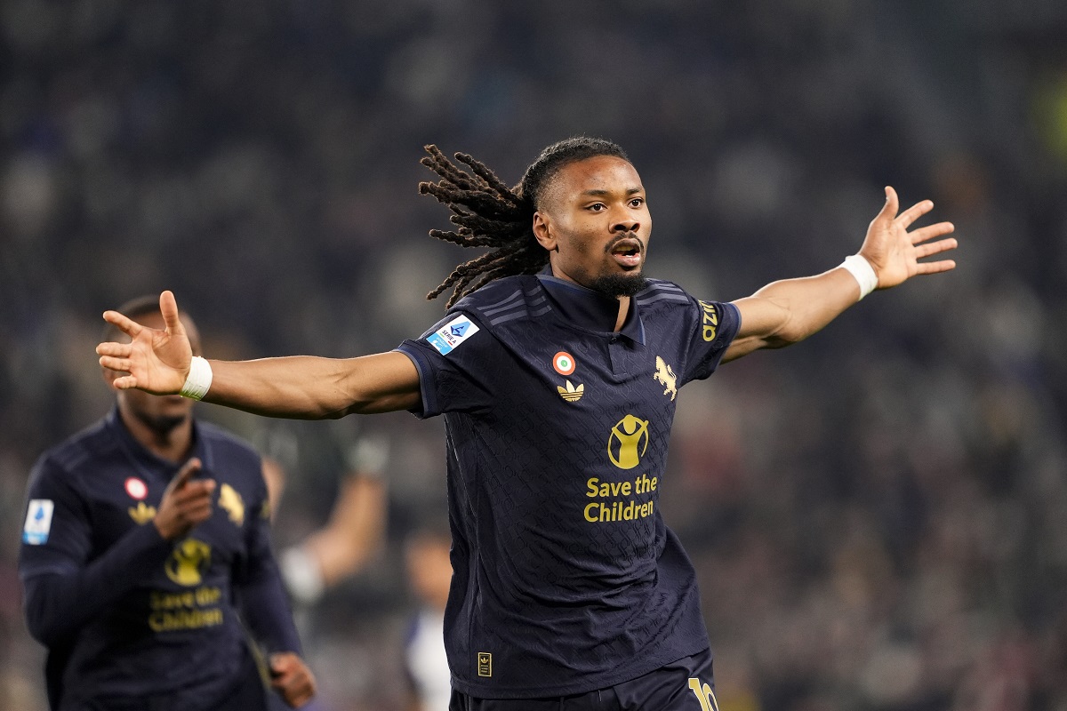 Juventus' Khephren Thuram celebrates after scoring the opening goal during the Serie A soccer match between Juventus FC and Hellas Verona in Turin, Italy, Monday, March 3, 2025. (Fabio Ferrari/LaPresse via AP)