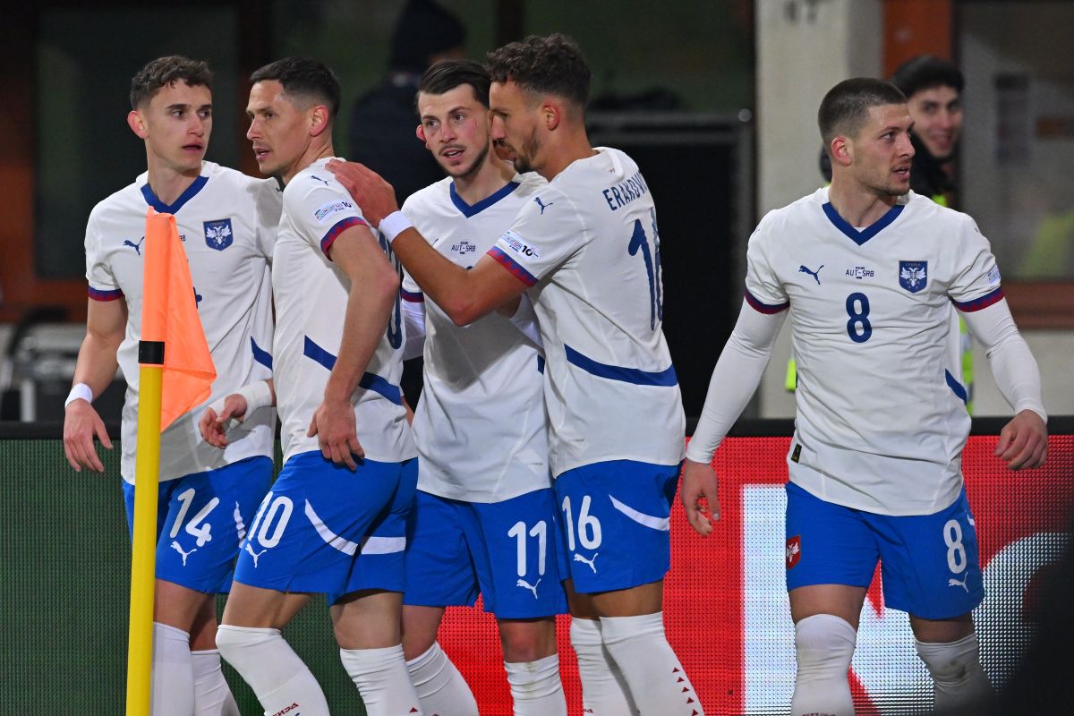 fudbaler reprezentacije Srbije na utakmici plej ofa UEFA Lige nacija protiv Austrije na stadionu Ernst Hapel, Bec 20.03.2025. godine Foto: Marko Metlas Fudbal, Reprezentacija, Srbija, Austrija, UEFA Liga nacija, Plej of