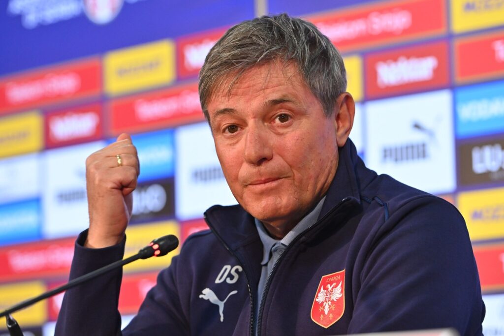 DRAGAN STOJKOVIC PIKSI selektor i trener fudbalske reprezentacije Srbije pres konferencija u sportskom centru FSS, Stara Pazova 22.03.2025. godine Foto: Marko Metlas Fudbal, Srbija, Pres konferencija