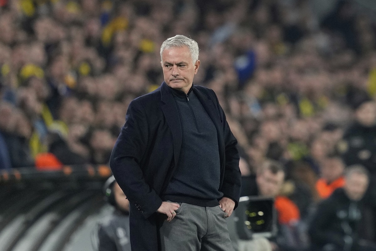 Fenerbahce's head coach Jose Mourinho looks on prior to the Europa League round of 16 first leg soccer match between Fenerbahce and Rangers at Sukru Saracoglu stadium in Istanbul, Turkey, Thursday, March 6, 2025. (AP Photo/Khalil Hamra)