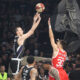 kosarkas Partizana na utakmici ABA lige protiv Crvene Zvezde u hali Beogradska Arena, Beograd 21.04.2025. godine Foto: Ivica Veselinov / MN PRESS KOSARKA, BASKETBALL, ABA LIGA, ABA LEAGUE, KK PARTIZAN, KK CRVENA ZVEZDA