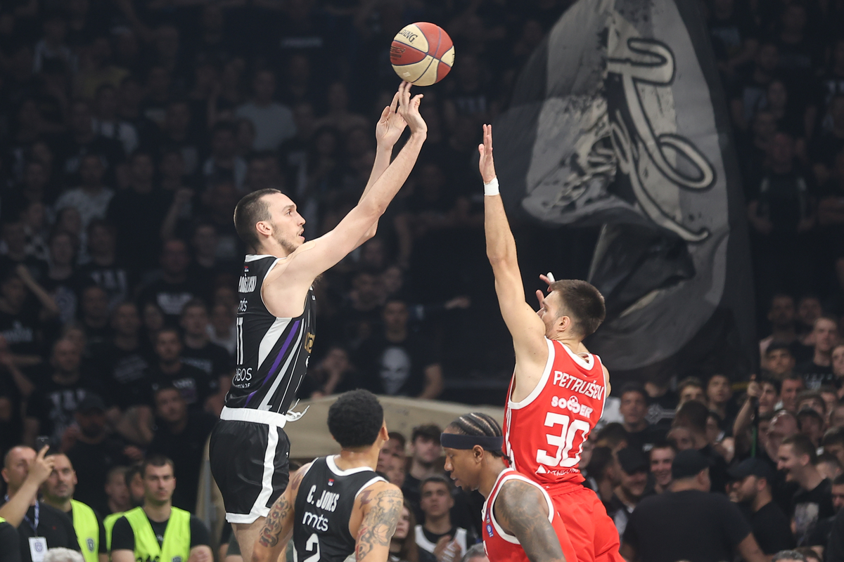 kosarkas Partizana na utakmici ABA lige protiv Crvene Zvezde u hali Beogradska Arena, Beograd 21.04.2025. godine Foto: Ivica Veselinov / MN PRESS KOSARKA, BASKETBALL, ABA LIGA, ABA LEAGUE, KK PARTIZAN, KK CRVENA ZVEZDA