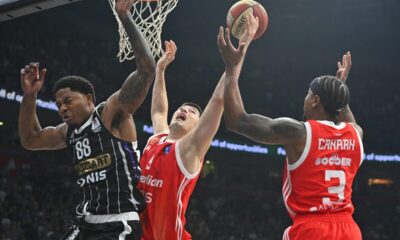 kosarkas Crvene zvezde na utakmici Jadranske ABA lige protiv Parizana u hali Beogradska arena, Beograd 21.04.2025. godine Foto: Marko Metlas Kosarka, Crvena zvezda, Jadranska ABA liga, Partizan