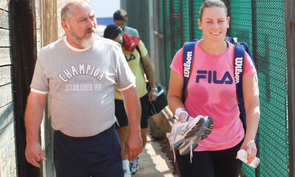Damir Dokic otac i Jelena Dokic teniserka Australije i Srbije na terenima Tenis kluba Partizan 27.09.2011. godine Foto: Marko Metlas