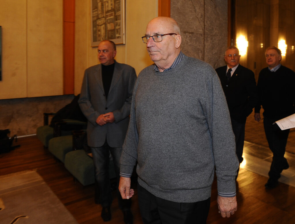 Prijem kosarkasa, svetskih prvaka iz 1970., kod ministra sporta Srbije Vanje Udovicica. IVO DANEU.
Beograd 26.02.2015.
Foto: Nebojsa Parausic
Kosarka