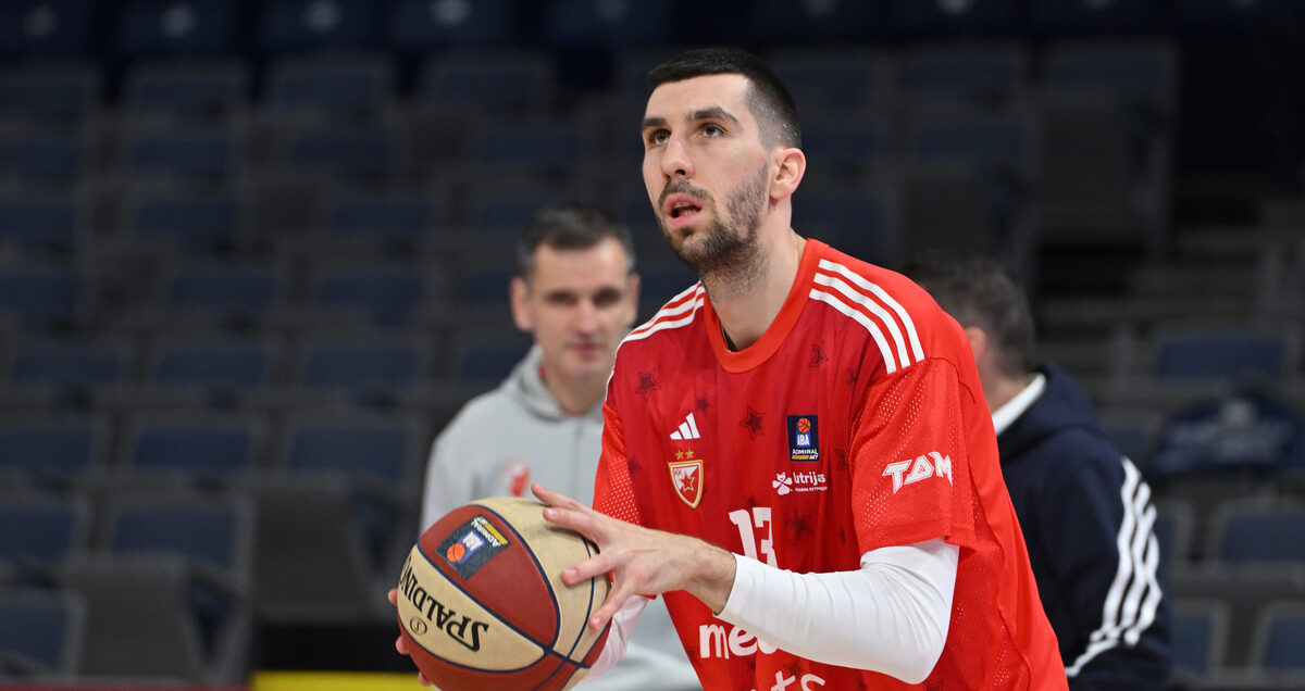 OGNJEN DOBRIC kosarkas Crvene zvezde na utakmici Jadranske ABA lige protiv Splita u hali Beogradska arena, Beograd 25.01.2025. godine Foto: Marko Metlas Kosarka, Crvena zvezda, Jadranska ABA liga, Split