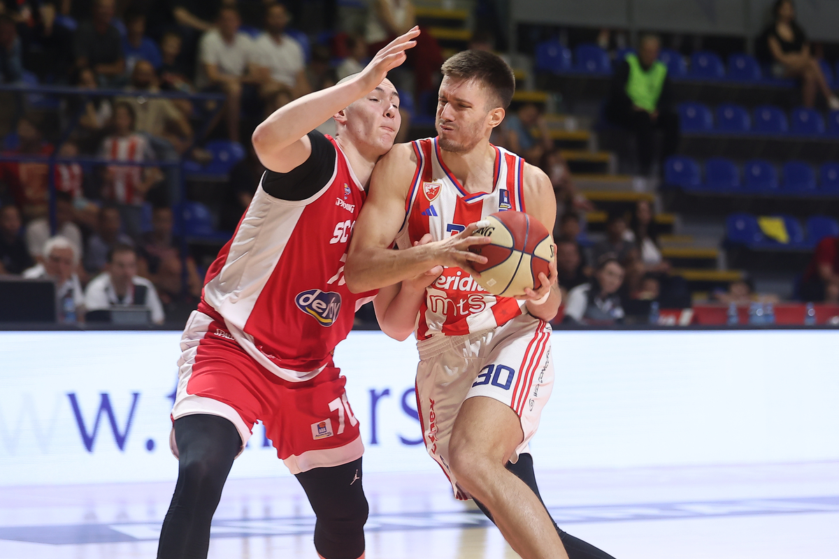 kosarkas Crvene Zvezde na utakmici ABA lige protiv SC Derbija u hali Beogradska Arena, Beograd 01.05.2025. godine Foto: Ivica Veselinov / MN PRESS KOSARKA, BASKETBALL, ABA LIGA, ABA LEAGUE, CRVENA ZVEZDA, SC DERBY, SC DERBI PODGORICA, JADRANSKA LIGA, ADRIATIC LEAGUE