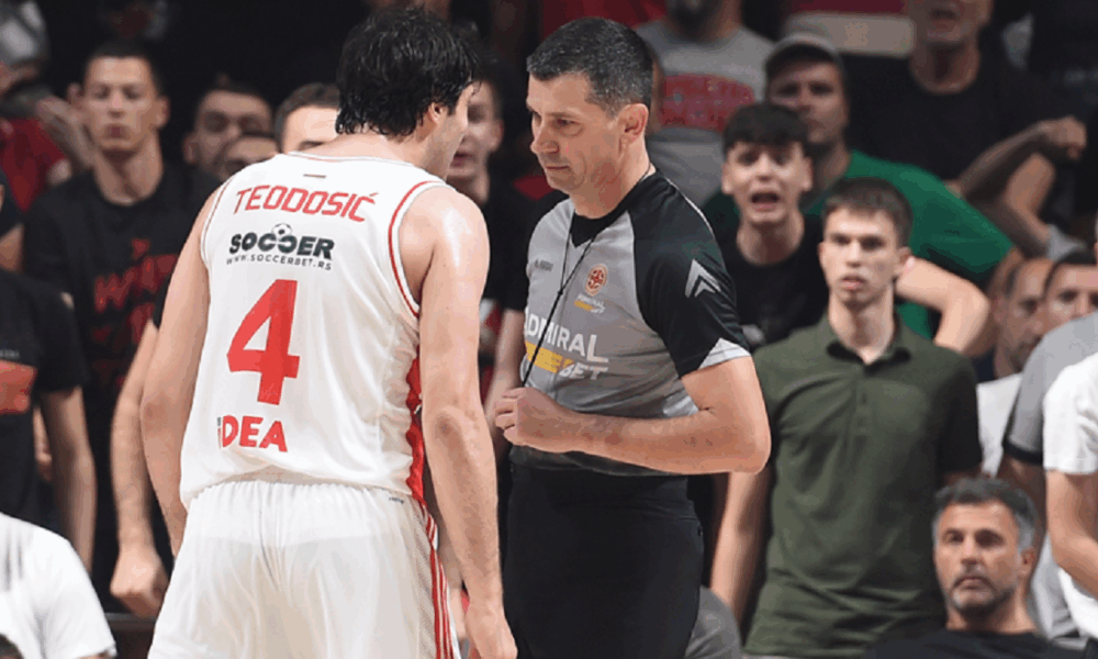 Miloš Teodosić u raspravi sa sudijom