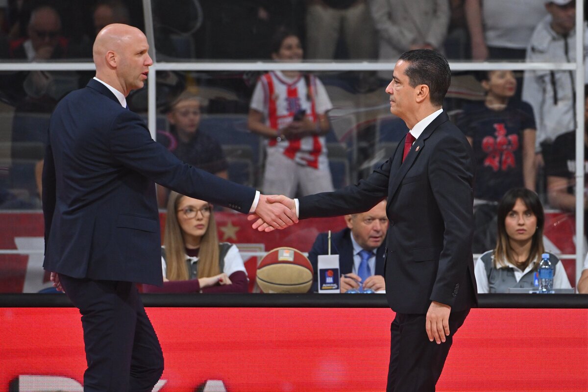 Trener Crvene zvezde na utakmici polufinala Jadranske ABA lige protiv Budicnosti Podgorica u hali Beogradska arena, Beograd 29.05.2025. godine Foto: Marko Metlas Kosarka, Crvena zvezda, Jadranska ABA liga, Buducnost Podgorica