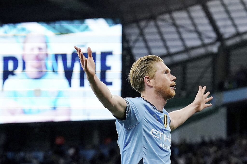 Manchester City's Kevin De Bruyne celebrates scoring during the English Premier League soccer match between Manchester City and Wolverhampton Wanderers at Etihad Stadium, Manchester, England, Friday May 2, 2025. (Martin Rickett/PA via AP)
