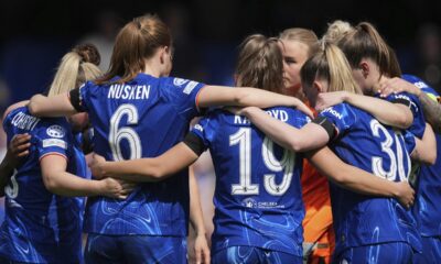 Chelsea players wear black armbands worn to remember Pope Francis during the women's Champions League semifinals, second leg, soccer match between Chelsea FC and FC Barcelona at Stamford Bridge in London, Sunday, April 27, 2025. (AP Photo/Dave Shopland)