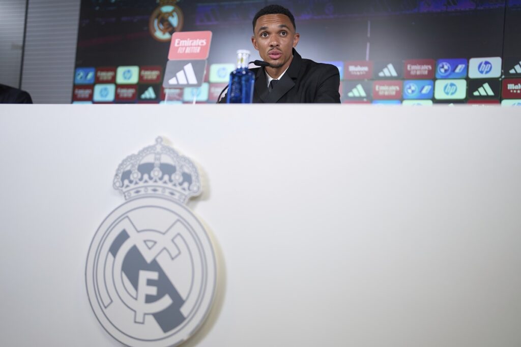 Real Madrid's new signing soccer player Trent Alexander-Arnold attends a press conference during his official presentation at Real Madrid's Valdebebas training ground in Madrid, Spain, Thursday, June 12, 2025. (AP Photo/Manu Fernandez)