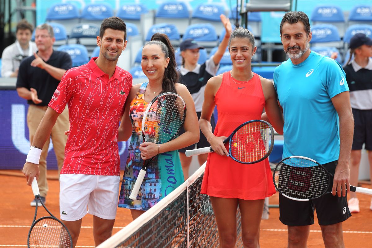 NOVAK DJOKOVIC teniser Srbije, JELENA JANKOVIC teniserka Srbije, OLGA DANILOVIC teniserka Srbije, NENAD ZIMONJIC teniser Srbije na dubl mecu Adria tura na terenima tenis centra Novak,Beograd 12.06.2020. godine Foto: Marko Metlas Tenis, Srbija, Adria tour