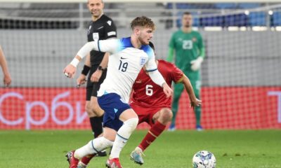 HARVEY ELLIOTT Harvi Eliot, mladi fudbaler Engleske U21, na utakmici kvalifikacija za Evropsko prvenstvo protiv Srbije, i ALEKSA MATIC, na stadionu TSC Arena. Backa Topola, 18.11.2023. foto: Nebojsa Parausic Fudbal, UEFA kvalifikacije za Evropsko prvenstvo U21, Srbija, Engleska