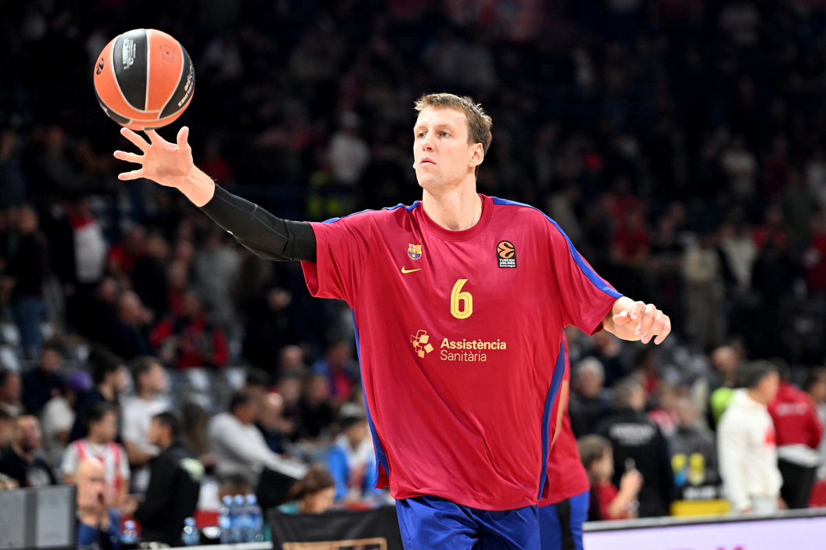 JAN VESELY Jan Veseli kosarkas Barselone na utakmici Evrolige protiv Crvene zvezde u hali Beogradska arena, Beograd 18.10.2024. godine Foto: Marko Metlas Kosarka, Crvena zvezda, Evroliga, Barselona