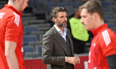 MARKO PESIC direktor kosarkasa Bajerna Minhen na utakmici Evrolige protiv Crvene zvezde u hali Beogradska arena, Beograd 29.11.2024. godine Foto: Marko Metlas Kosarka, Crvena zvezda, Evroliga, Bajern Minhen