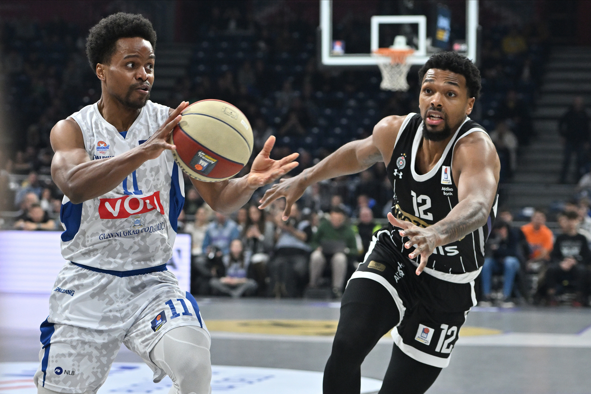 KEVIN DUANE YOGI FERRELL JR Kevin Dvejn Jogi Ferel Dzunior kosarkas Buducnosti Podgorica na utakmici Jadranske ABA lige protiv Partizana u hali Beogradska arena, Beograd 15.12.2024. godine Foto: Marko MetlasKosarka, Partizan, Jadranska ABA liga, Buducnost Podgorica