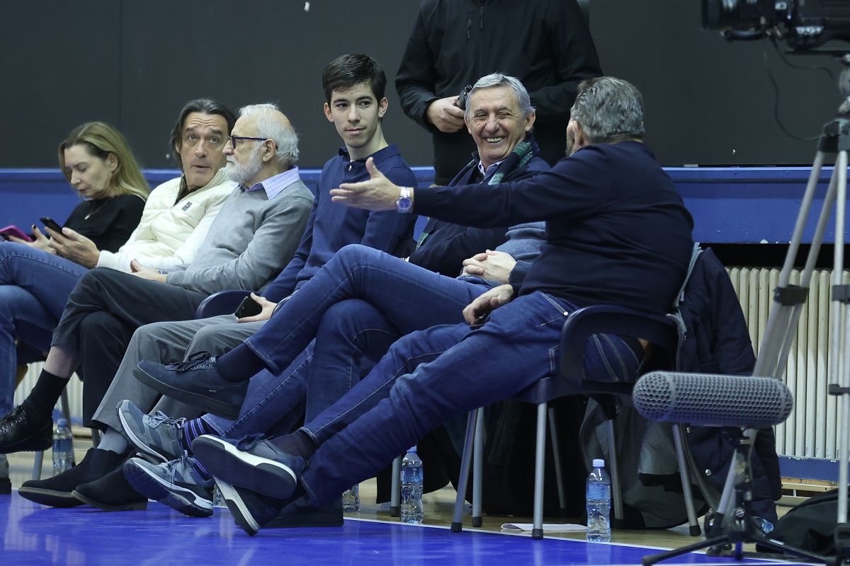 SVETISLAV PESIC selektor reprezentacije Srbije na utakmici ABA lige izmedju kosarkasa Mega Superbeta protiv Splita u hali sportova Ranko Zeravica, Beograd 09.02.2025. godine Foto: Ivica Veselinov / MN PRESS KOSARKA, BASKETBALL, ABA LIGA, ABA LEAGUE, MEGA SUPERBET, KK SPLIT