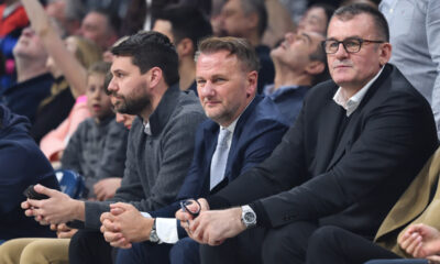 OSTOJA MIJAILOVIC predsednik i ZORAN SAVIC sportski direktior kosarkasa Partizana na utakmici Evrolige protiv Reala Madrid u hali Beogradska arena, Beograd 10.04.2025. godine Foto: Marko Metlas Kosarka, Partizan, Evroliga, Real Madrid