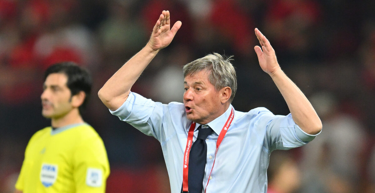 DRAGAN STOJKOVIC PIKSI selektor i trener fudbalera reprezentacije Srbije na utakmici kvalifikacija za FIFA Svetsko prvenstvo protiv Albanije stadion Kombetare, Tirana 07.06.2025. godine Foto: Marko Metlas Fudbal, Reprezentacija, Srbija, Albanija, Kvalifikacije za Svetsko prvenstvo