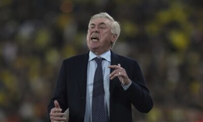 Brazil's coach Carlo Ancelotti shouts instructions to his players during a World Cup 2026 qualifying soccer match against Ecuador at Banco Pichincha stadium in Guayaquil, Ecuador, Thursday, June 5, 2025. (AP Photo/Dolores Ochoa)