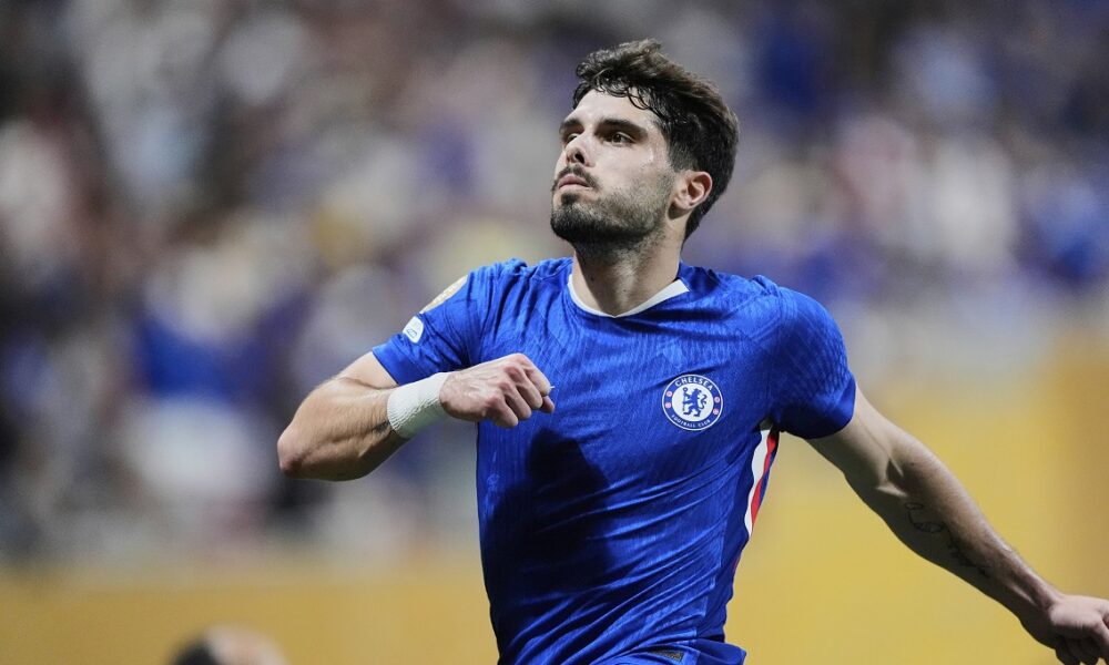 Chelsea's Pedro Neto (7) celebrates after scoring his side's opening goal during the Club World Cup Group D soccer match between Chelsea and Los Angeles FC, Monday, June 16, 2025, in Atlanta. (AP Photo/Mike Stewart)