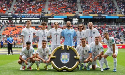 Auckland City players pose before the Club World Cup group C soccer match between Bayern Munich and Auckland City in Cincinnati, Sunday, June 15, 2025. (AP Photo/Jeff Dean)
