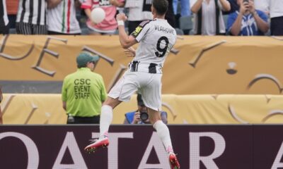 Juventus' Dusan Vlahovic reacts after scoring from a penalty kick during the Club World Cup Group G soccer match between Juventus and Wydad AC in Philadelphia, Sunday, June 22, 2025. (AP Photo/Chris Szagola)