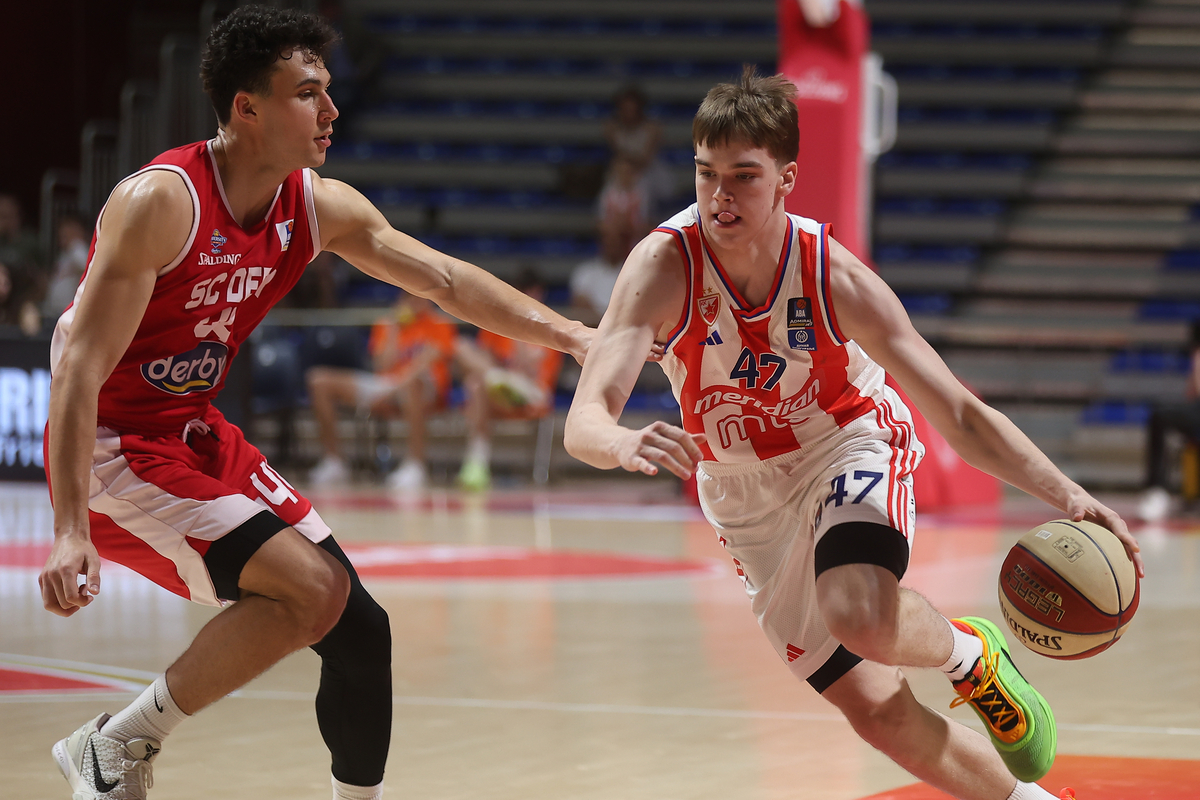 ANDREJ KOSTIC kosarkas Crvene Zvezde na utakmici ABA lige protiv SC Derbija u hali Beogradska Arena, Beograd 01.05.2025. godine Foto: Ivica Veselinov / MN PRESS KOSARKA, BASKETBALL, ABA LIGA, ABA LEAGUE, CRVENA ZVEZDA, SC DERBY, SC DERBI PODGORICA, JADRANSKA LIGA, ADRIATIC LEAGUE