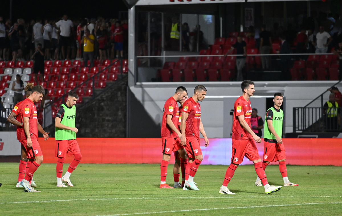 Fudbaleri Radnickog, na utakmici kvalifikacija za Ligu Konferencije protiv Klaksvika, na stadionu Cika Daca. Kragujevac, 24.07.2025. foto: Mladjan Ivanovic / MN Press Fudbal, UEFA, Conference League, Radnicki 1923, Klaksvik