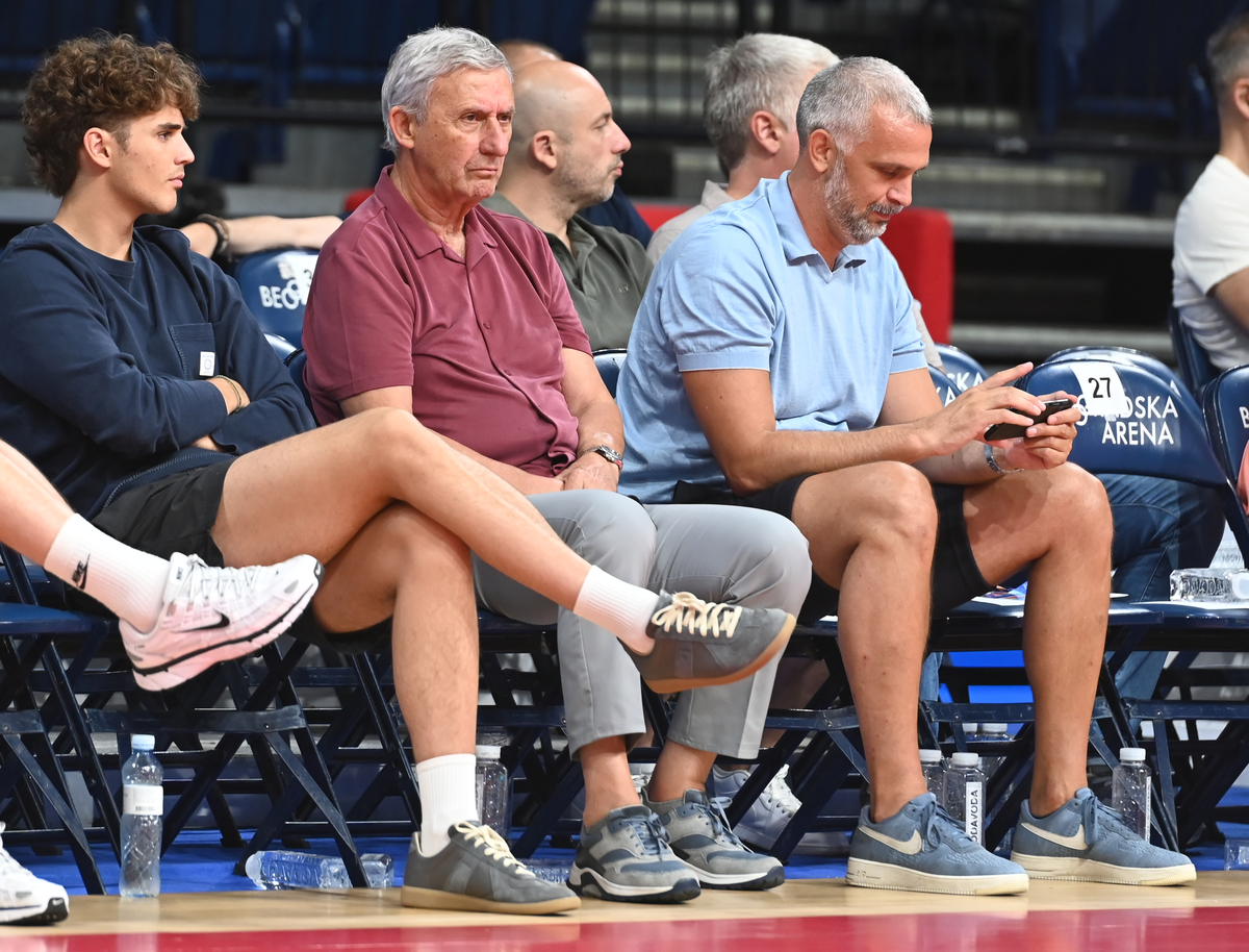 Svetislav Pešić na utakmici prvenstva Evrope Srbije protiv Grcke, u Beogradskoj areni. Beograd, 26.07.2025. foto: Nebojsa Parausic Kosarka, FIBA, U18 Grcka, Srbija