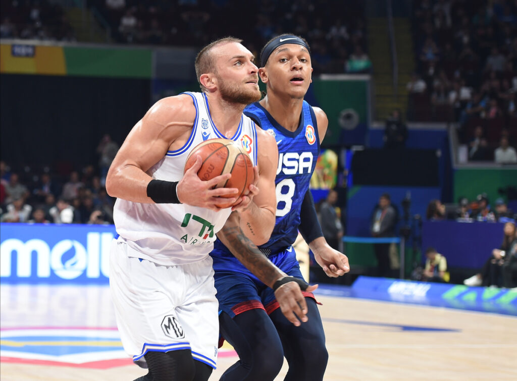 STEFANO TONUT, kosarkas Italije, na utakmici FIBA Svetskog prvenstva protiv SAD, u hali MOA. Manila 05.09.2023. foto: Nebojsa Parausic Kosarka, USA, Italija, FIBA World Cup