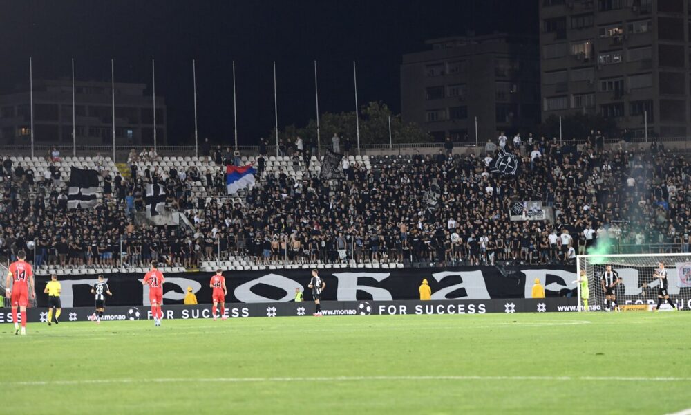 nAVIJAČI Partizana na utakmici Superlige Prvenstva Srbije protiv Radnickog Kragujevac na stadionu Partizana, Beograd 03.08.2025. godine Foto: Marko Metlas Fudbal, Partizan, Superliga Prvenstvo Srbije, Radnicki Kragujevac