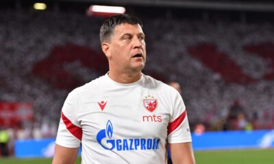 Trener Crvene zvezde na utakmici kvalifikacija za UEFA Ligu Sampiona protiv Leha Poznanj na stadionu Rajko Mitic, Beograd 12.08.2025. godine Foto: Marko Metlas Fudbal, Crvena zvezda, UEFA Liga Sampiona , Leh Poznanj, Kvalifikacije